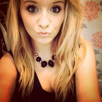 Call me Annie :3 ☆ Originally from Kent & now reppin Bish Vegasss ♡ YMAS~Young Guns~Deaf Havana~Knife Party~BMTH~Imagine Dragons ☆