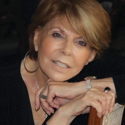 Emmy award-winning journalist, author, and 'Reel Hollywood Live' web tv/radio host, telling the Real Tales from The Hollywood Trenches.