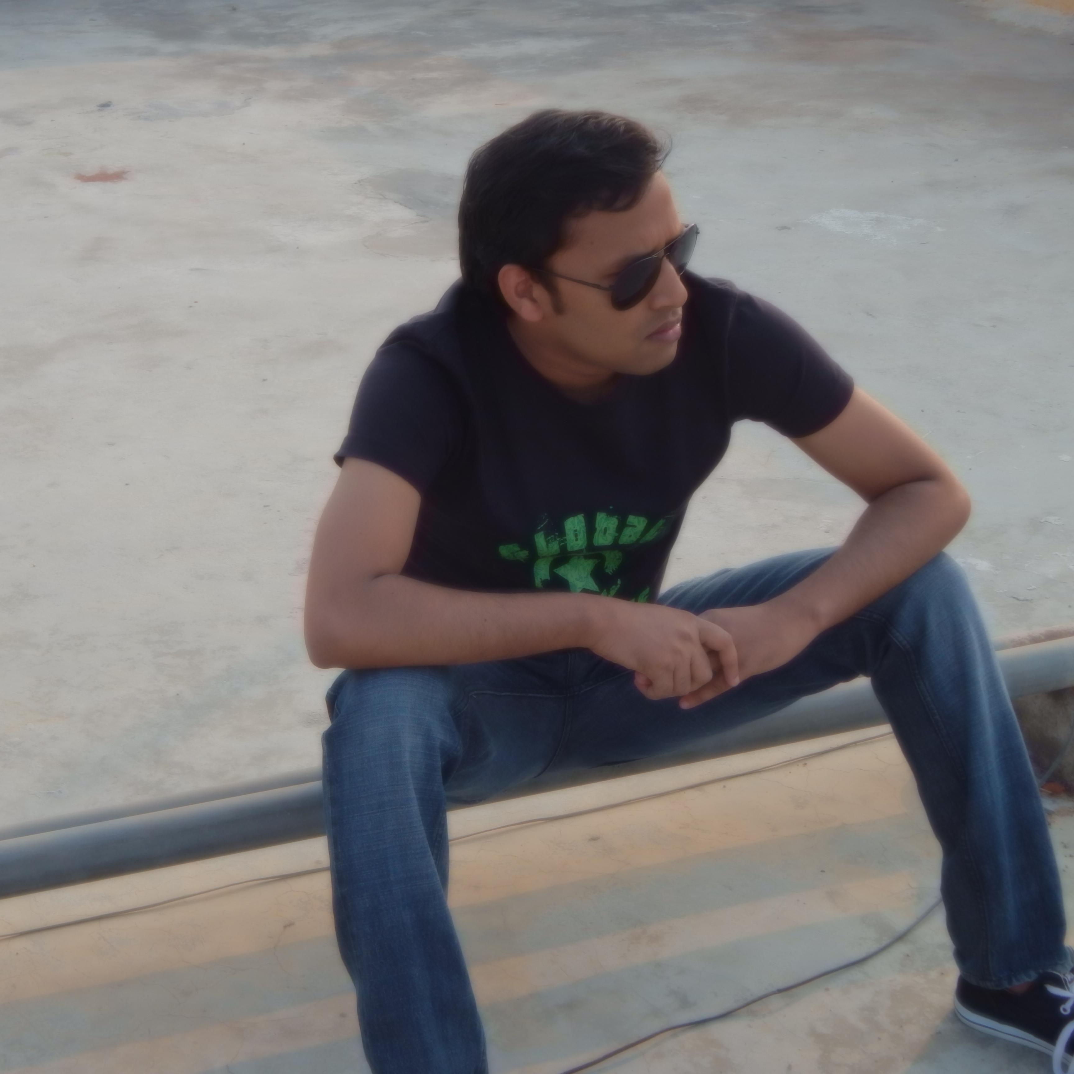 Software Engineer by Profession.  Interested in Bharatiya Sanrachana, Samskruti, Itihaasa.