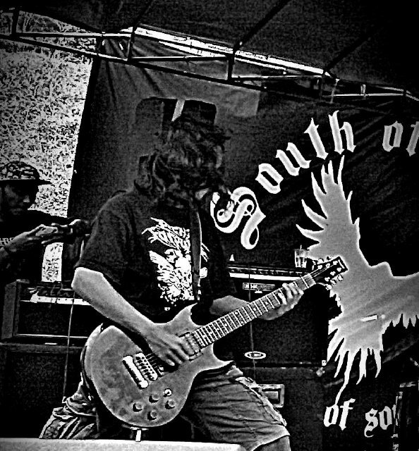 outaxz_6A6's profile picture. @FIGHTFORPUNKS