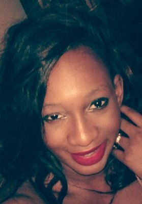 petal2fleur's profile picture. 