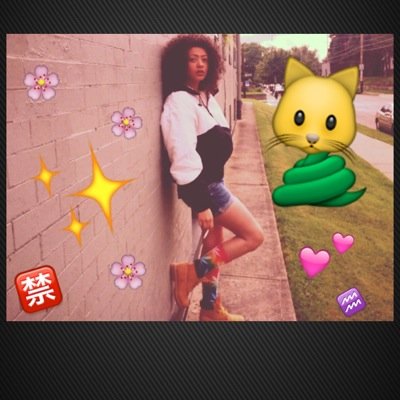 Pittsburgh based retired model. aspiring musician. IAMkashie