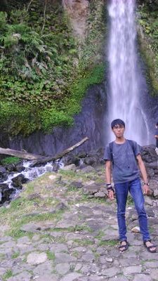 opikc32's profile picture. I love simtuddurrar