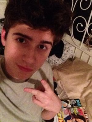 1/6 of the Naked Brothers Band follows back