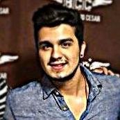⚓ Pra quê bio engraçada se ser fã do @luansantana já é piada? ⚓