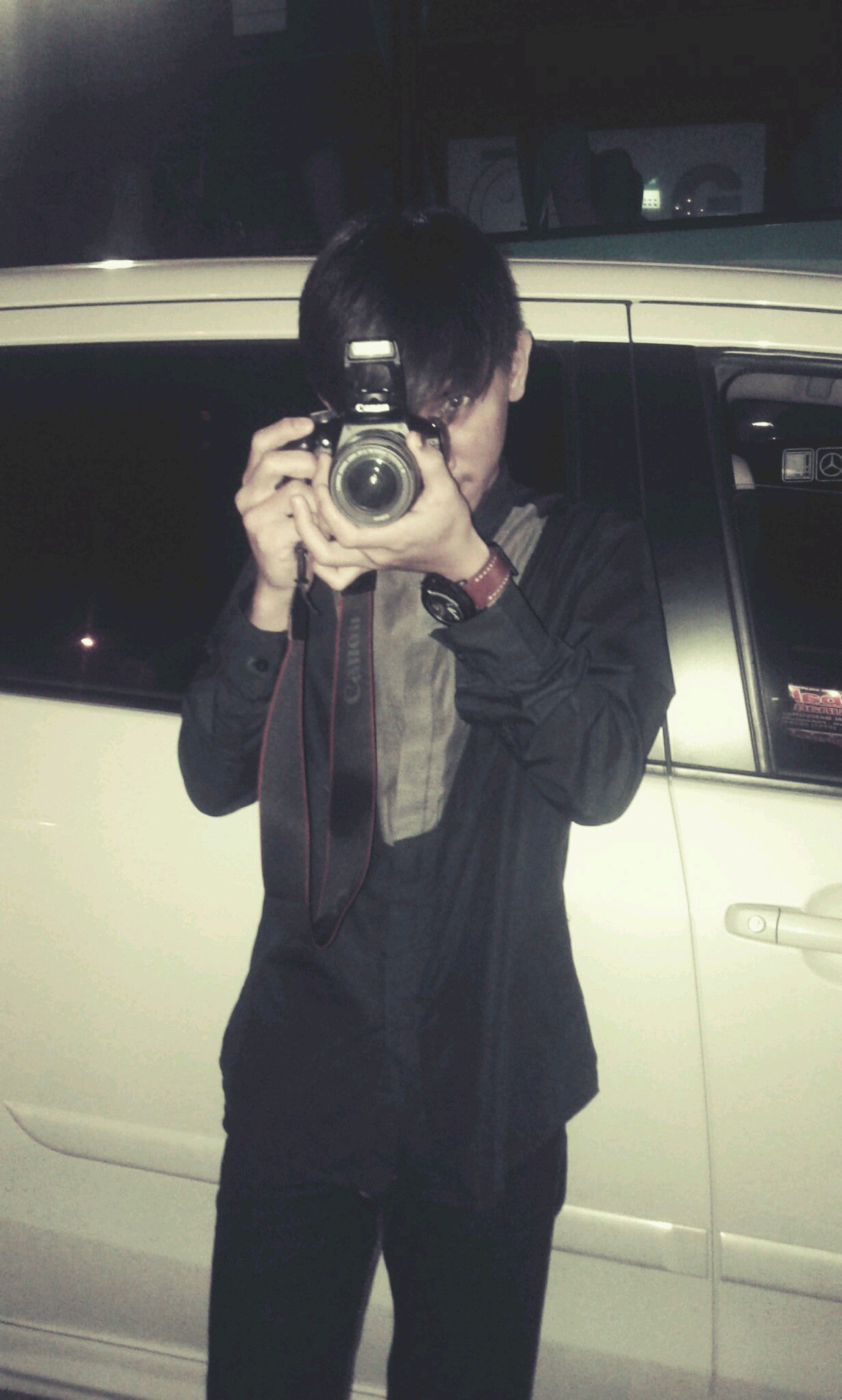 riancalvalation's profile picture. I'm  Alone ☂