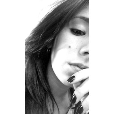 Ela é marrenta demais para agradar! Aquariana.