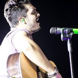 Troco a Eternidade por Você, o Paraíso é estar ao seu Lado ! @luansantana  #TeVivo , Muié do plincipê das mãos gordinhas e do sorriso mais ENCANTADOR DO NEVERSO