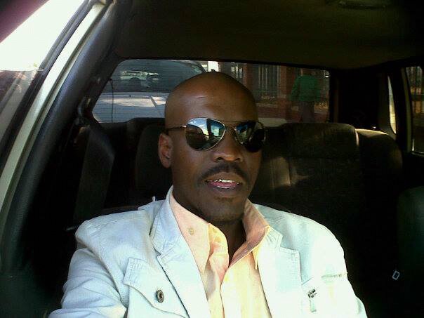 Qualified Accountant, Down 2 earth kind of a person, outgoing person, brainstommer, innovator, always like 2 help nd assist, like chess a lot,