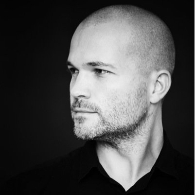 Woolstream's profile picture. En av de mest kreativa människorna på den här sidan månen. Författare av böcker. Skapare av oändligt mycket mer. http://t.co/l2ecwozBTE