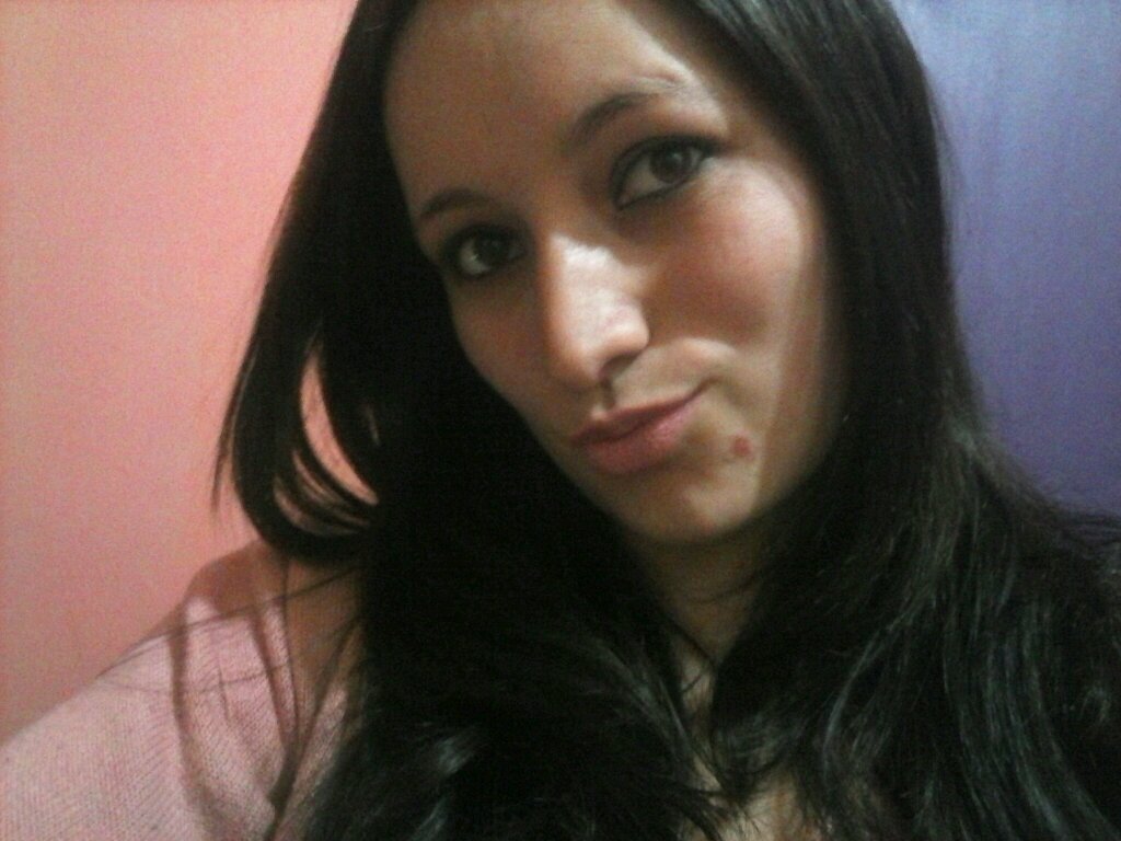 carvalhosarah16's profile picture. Casada