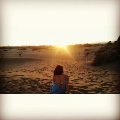 Magisterio UCM. La sonrisa de un niño me da la vida. Una serda como hermana