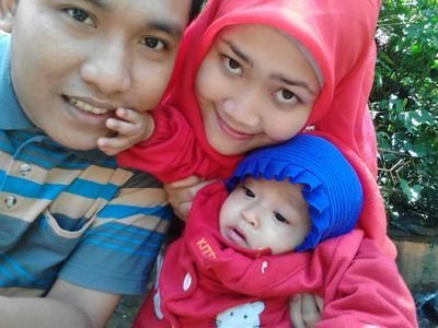 lindaauliasofhi's profile picture. NAURA COLLECTION SHOP
Tersedia busana muslim, baju rajut, blazer, tas & sepatu handmade.. Minat bisa hubungi 082120163485 /pin 7D24A033