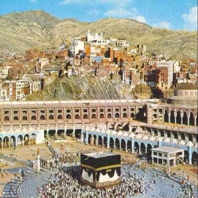 ‏حساب للرد على اسئلة الملحدين من لديه سؤال يطرحه علي و بإذن الله سيتم الرد عليه