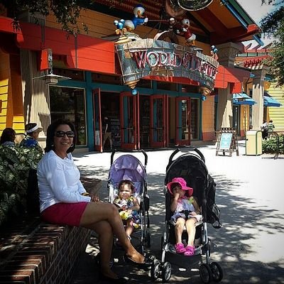 CarmenCardozaN's profile picture. Casada, Madre y Abuela de T.V. e I.A. - Infinitamente agradecida con Dios y La Virgen