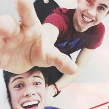 Just cash girls trying to get notice by their idols 0/12