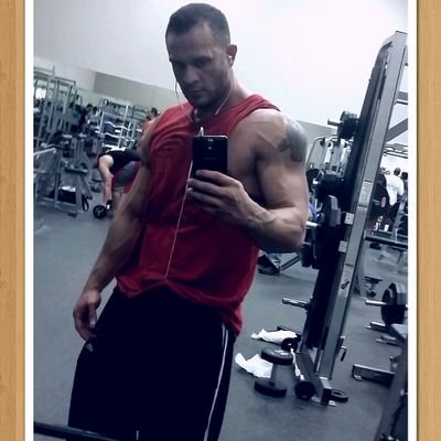 donanthony77's profile picture. I'm still the same dude, I haven't changed a bit. I'm just a little older,  a lot bigger, but still cooler than a penguins dick.