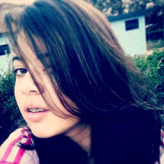 Quero tiver outra vez, quero tiver outra vez
Você deixou saudades (8'
- E disso os loucos sabem *-*
sz