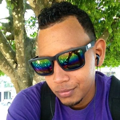 Estudio|cocinó|trabajo cuando aparece|relajado|interesado en la cultura|me encanta compartís con mis amigos\ andar \ conocer lugares nuevo