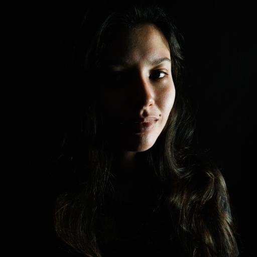 Licenciada en Comunicación social, bailarina en sueños y HOY más emprendedora que nunca.