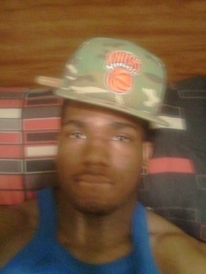 #Laid back Guy#ESPN #PS3 Yall add Me online LilJoEYCarmelojr LoveBasketball #7Carmelo Anthony #Team#COLTS Kik:99promblemslacey Facebook:Joey Lacey jr®