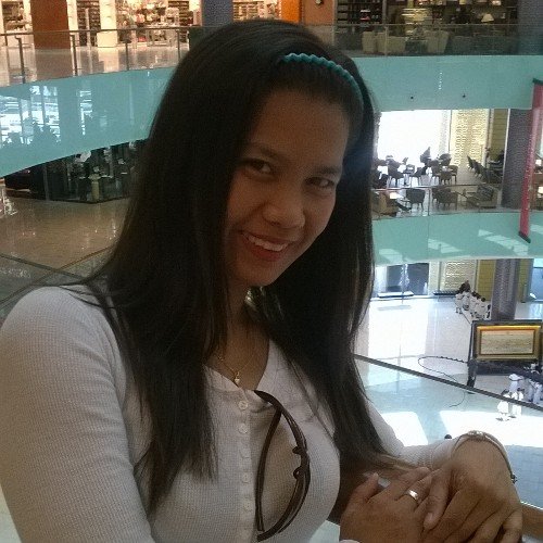 livberroya's profile picture. • Life • Love • Friendship • Family • Relationship •