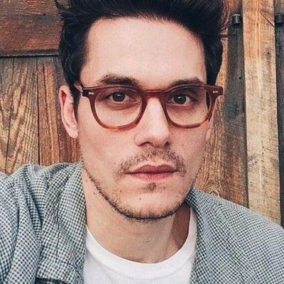 ghoostnow's profile picture. take me down to the river underneath the blood orange sun..