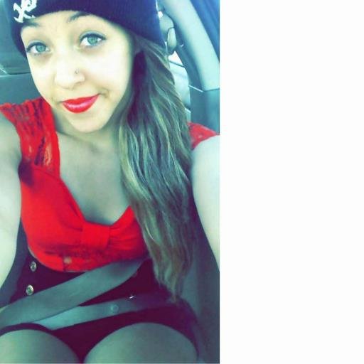 Mother of A beautiful Angel. ❤
Back on Twitter, 2016. 
I started the glo up.