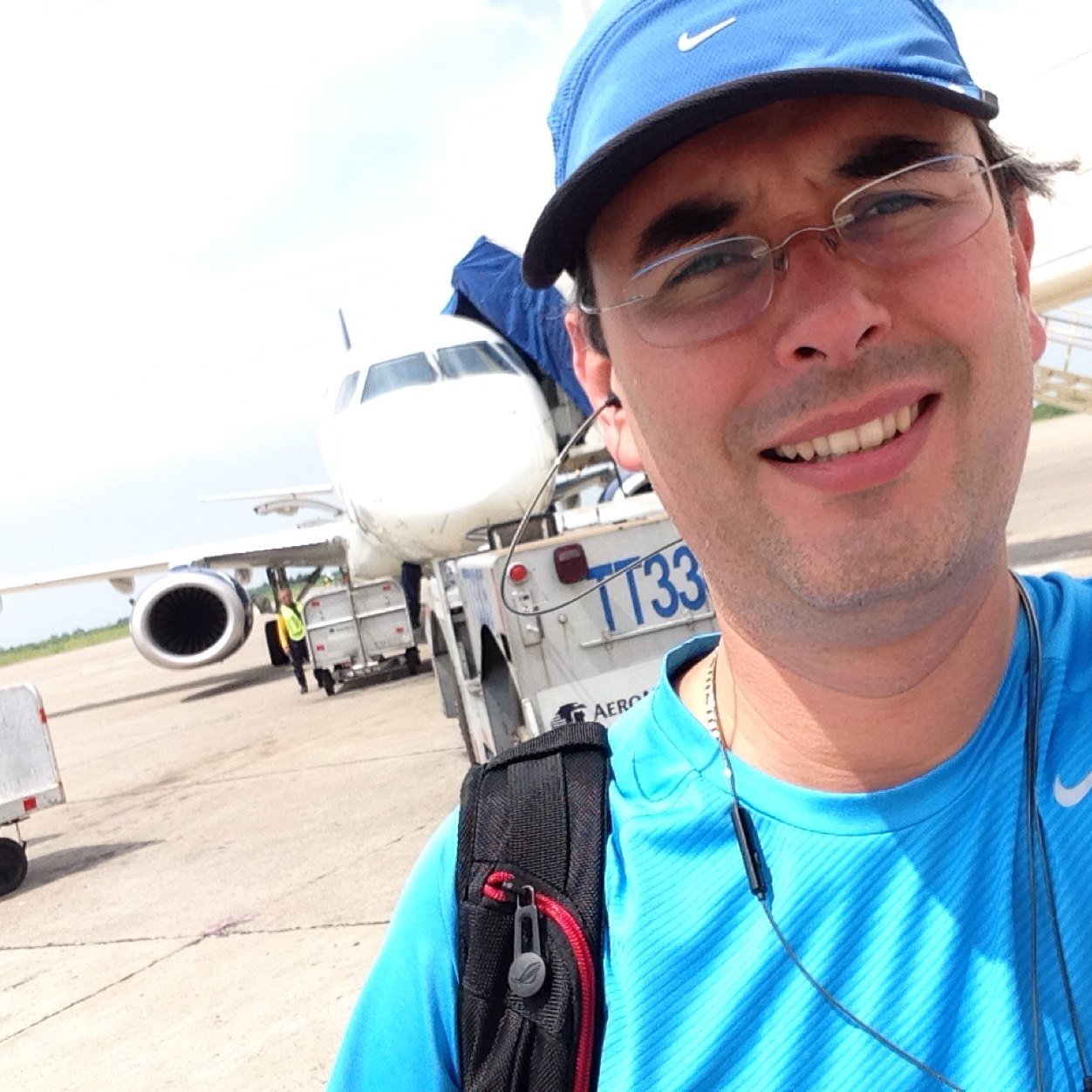 carlosmachorro's profile picture. keywords in my life: Lightwave, adobe, 3D artist, GNR, Gibson guitar, Las vegas.