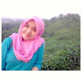 Fenny_alvianty's profile picture. 