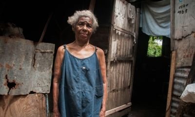 Dominicanos sumergidos en la pobreza y la inseguridad ciudadana.
