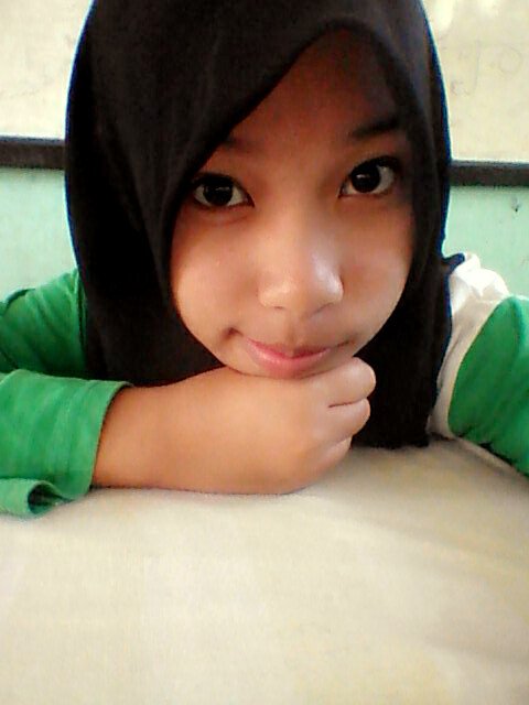 My name is shindy nadiAnty.                Suka ngerjaiin orAng !!!!