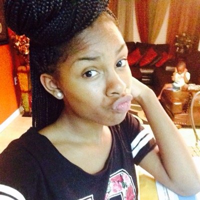 add me on Ig : zuh.ni.ya