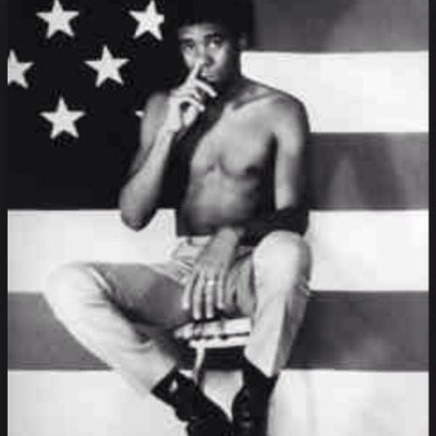 North Kakalaka born, Brooklyn Bred, Portland Resident. DJ LightsOut Rap is something you do - HipHop is something I live!