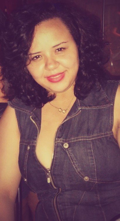 Unica & Original  ♫♥ Não tô muito interessada no que dizem de mim. Sou meu pior crítico e meu maior fã !