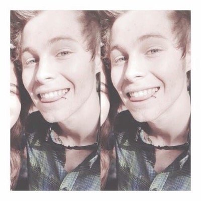 Hi I'm Luke and I have no friends!!! 
RP/FL