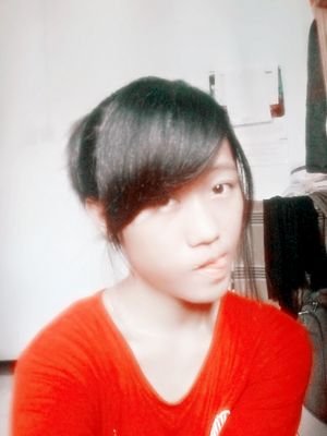 aztychieputry's profile picture. 