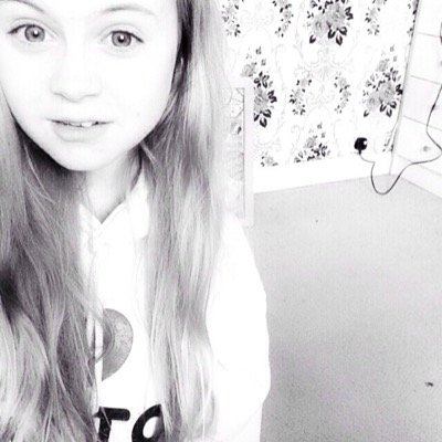 mxdeline123's profile picture. Cheryl is my life   
Abi is da bae @y0urpr0situte
Bish im bettah than you unless you follow meh