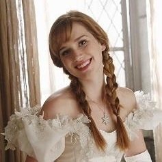 Elsa, you have a sister! You'll never be alone unless i'm gone, but even then i'll be with you in spirit. [[#OUAT|#Single||Bi]]