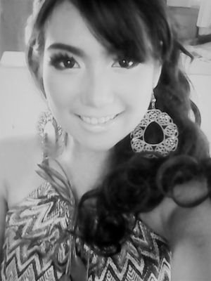 18 | Taking up Bachelor of Science in Accountancy | Studies at Garcia College of Technology | Loves dancing and reading books |