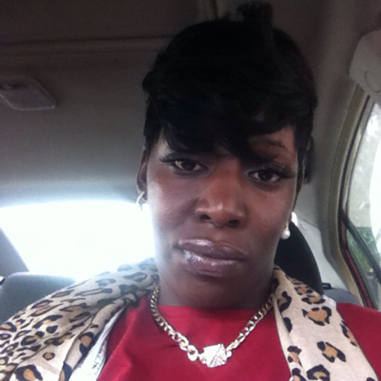 No Bio Needed If you know me you know me and if you don't then your not important.. I made myself who I am I can only be me, and that Big Blaque...