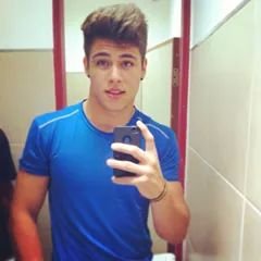 eu sonhei que o beijo dela tem gosto de doce magina que louco beijo de algodao doce.musica do mc gui.
