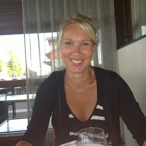 SuviDufva's profile picture. Työeläkeala. Digitaaliset palvelut. Tasa-arvo. Äitimentorointi. Fudisvanhemmuus. Vapaaehtoistyö. Liikunta. Musiikki. Tiimipäällikkö Varmassa.