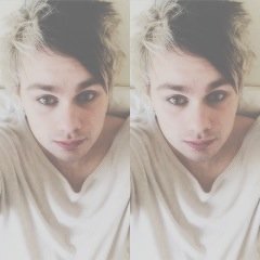 i want to hate you but i can't so i just hate myself a little more instead ❁
