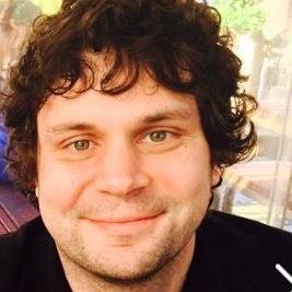 Economist, sports fan, music lover and sometimes blogger. Top 10 AFL SuperCoach 2024.