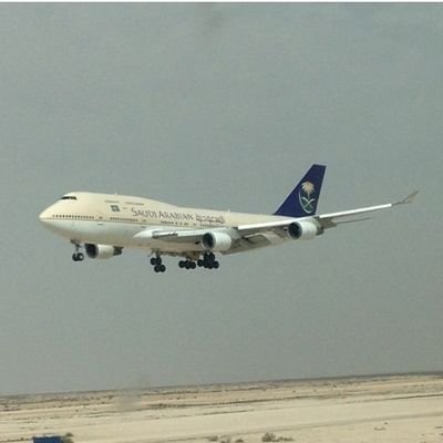 ‏‏‏‏‏نقوم بالحجز لك عن طريق طيران الخطوط السعودية في جميع الأوقات برسوم بسيطة للتواصل عن طريق الخاص برساله تلقائيه♡♡الذهاب 100 والذهاب والعوده200