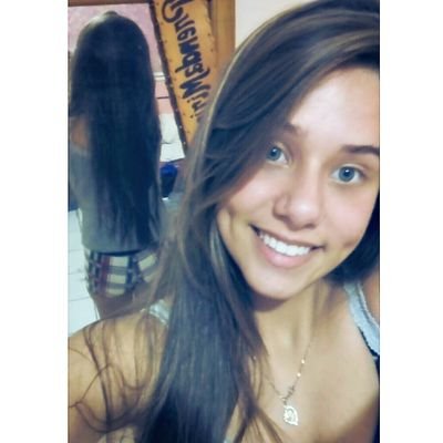 canceriana, 15 anos , gremista, interactiana  - Instagram: bibispivetta