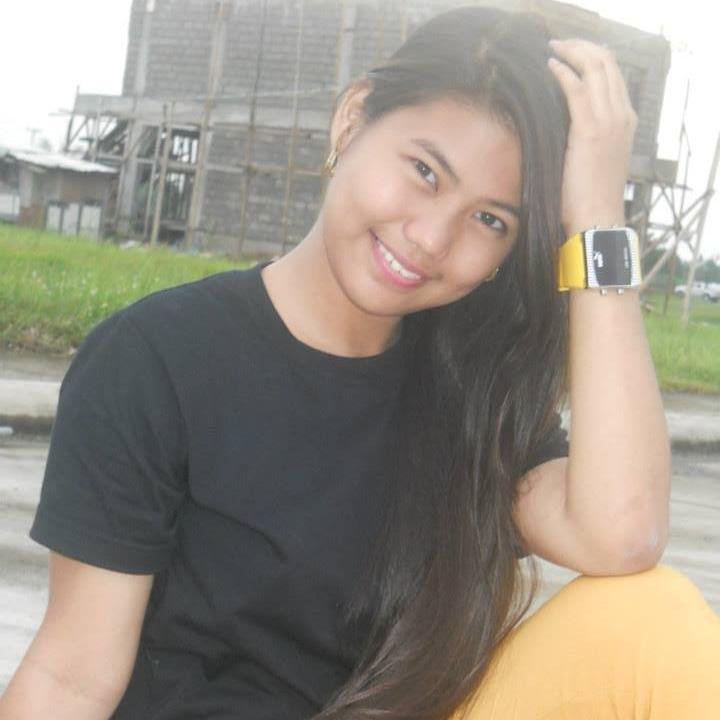 13 Years Old from Cabanatuan City |Im simple :) http://t.co/18OvT0Lef6 |
 There is only one happiness in this life, to love and be loved.