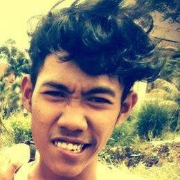 jakarta, 16:12:1993. 089611769989 be your self guys ;)
