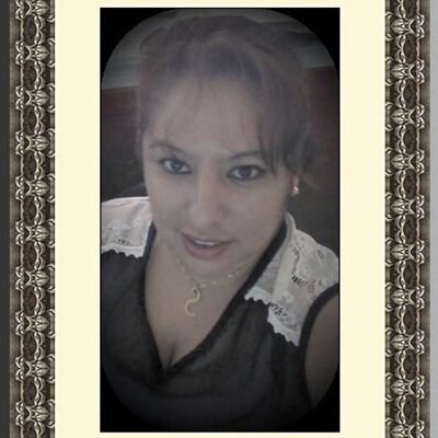 Leer, ir al cine, pasear, escuchar música, cocinar, vivir la vida la la la ;-)